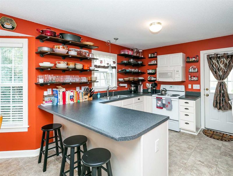 809 Wallridge Dr, Wake Forest, NC 27587