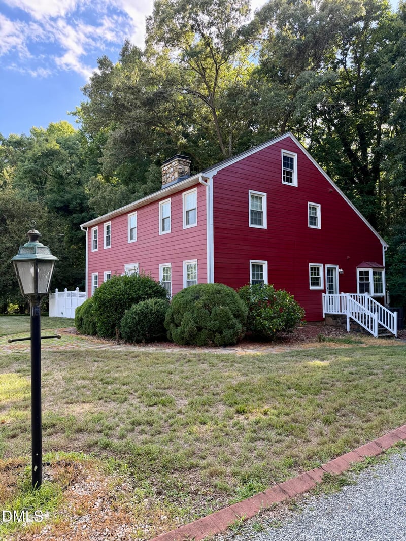 81 Alleghany Dr, Roxboro, NC 27573