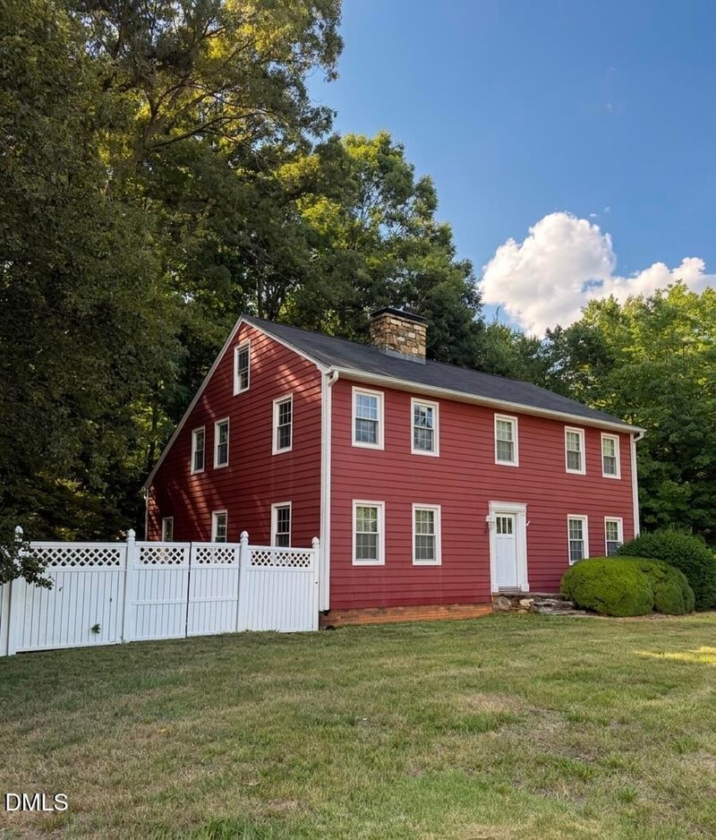 81 Alleghany Dr, Roxboro, NC 27573