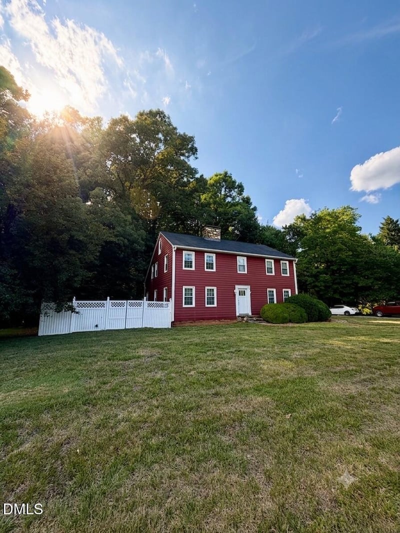 81 Alleghany Dr, Roxboro, NC 27573