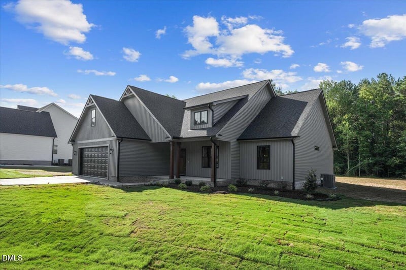 81 Birchtop Cir, Zebulon, NC 27597