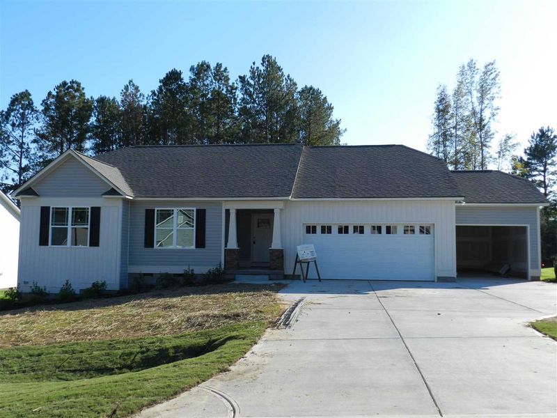 81 Cattail Ln, Zebulon, NC 27597