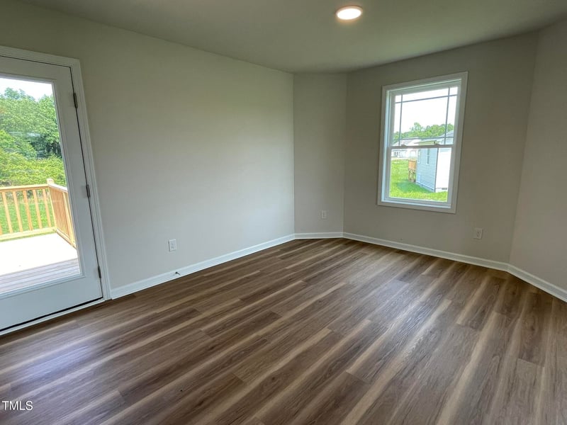 81 Coharie Dr, Lillington, NC 27546