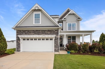 81 Dot Ct, Fuquay Varina, NC 27526