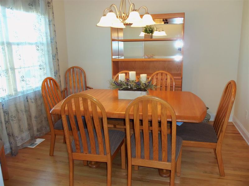 81 Eddlestone Ct, Clayton, NC 27520