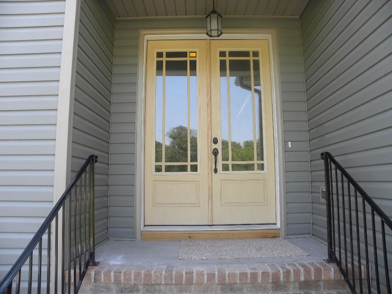 81 Gardenia Ct, Benson, NC 27504
