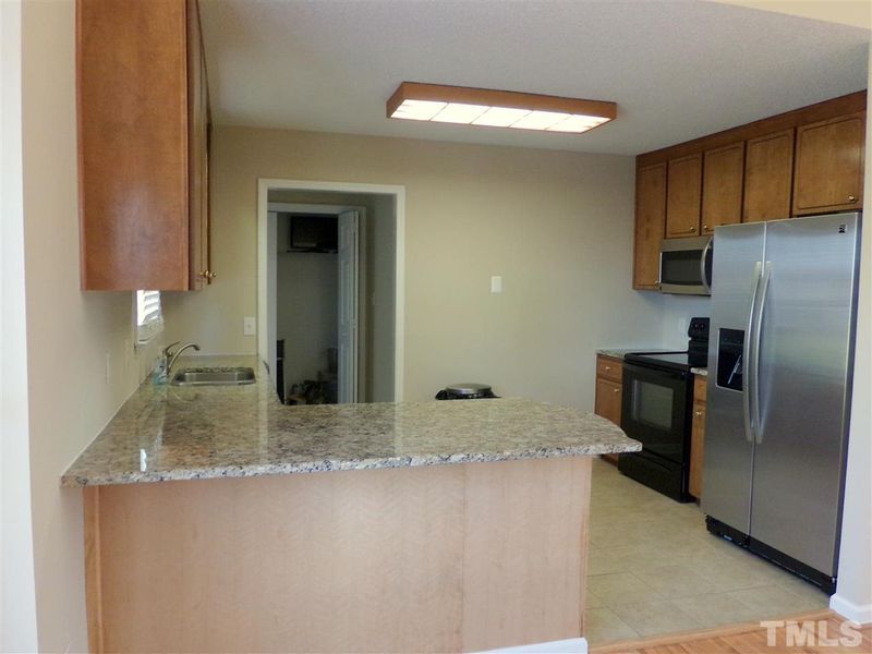 81 Glen Laurel Rd, Clayton, NC 27527