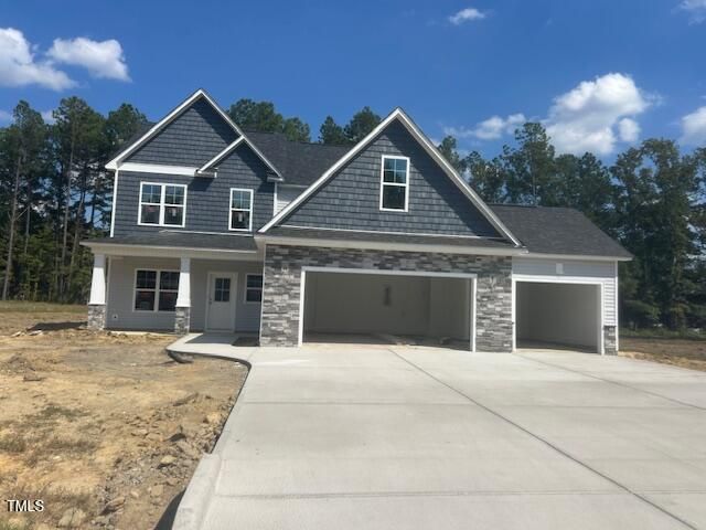 81 Hewitt Woods Dr, Clayton, NC 27527