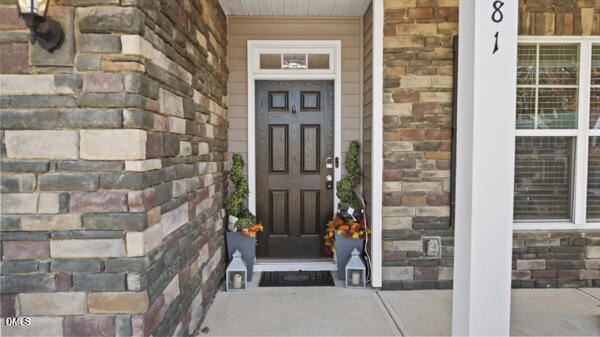 81 Hidden Grove Ct, Garner, NC 27529