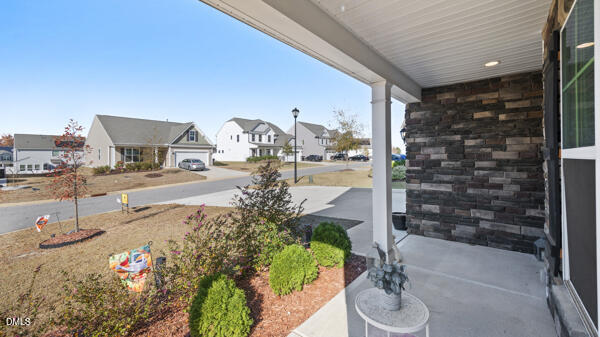 81 Hidden Grove Ct, Garner, NC 27529