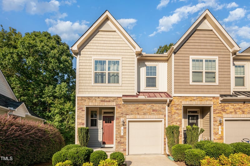 81 Hill Shore Ln, Clayton, NC 27527