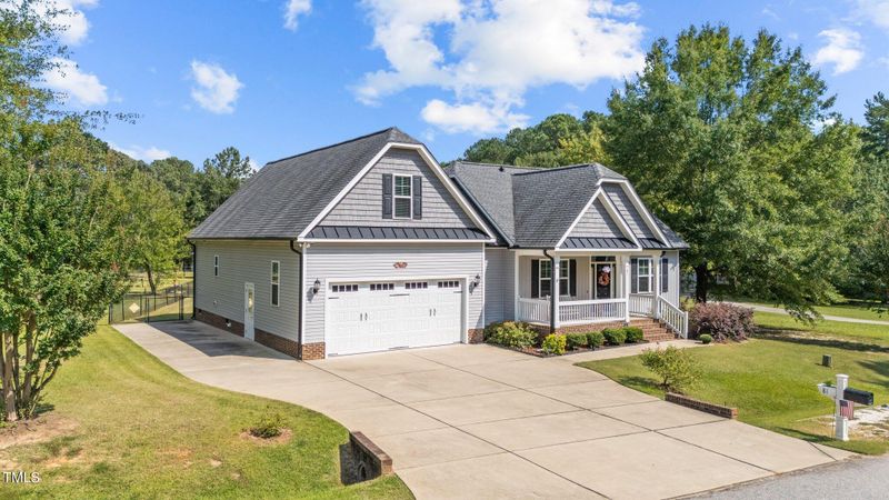 81 Jonquil Ln, Willow Springs, NC 27592