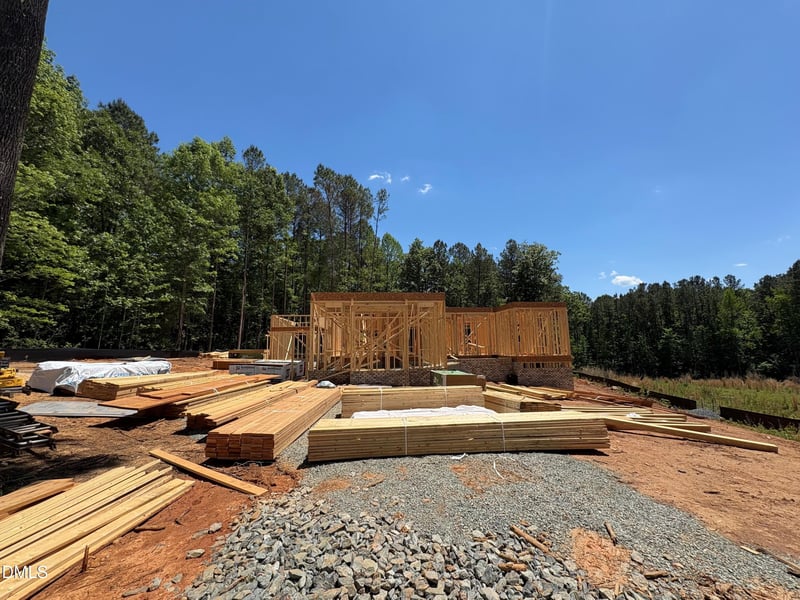 81 Loggers Rn, Pittsboro, NC 27312
