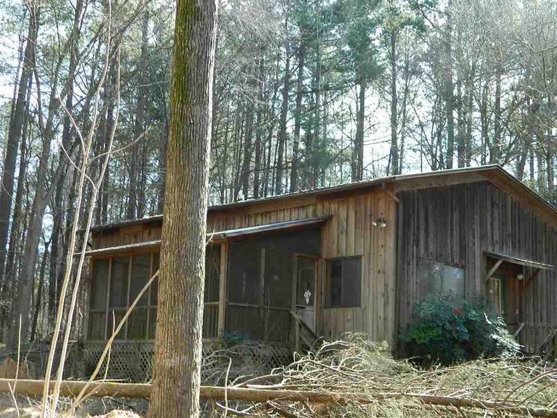 81 Lonna Ct, Pittsboro, NC 27312