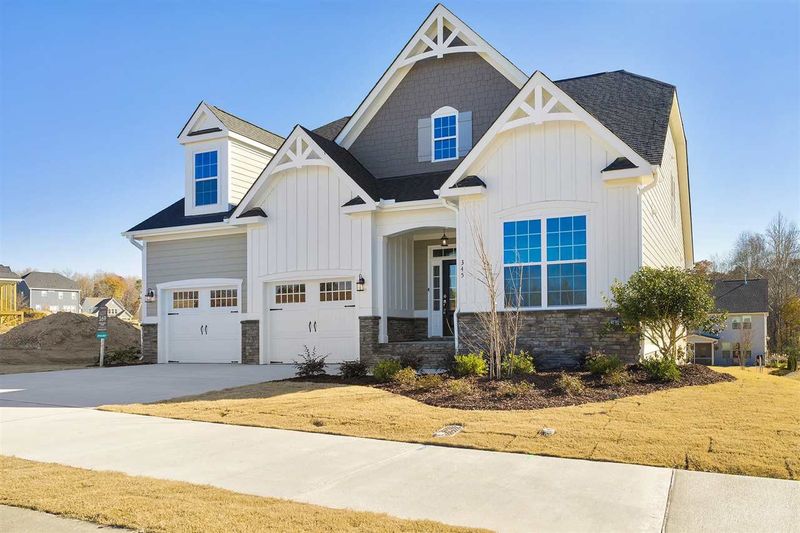 81 Mallard Loop Dr, Clayton, NC 27527