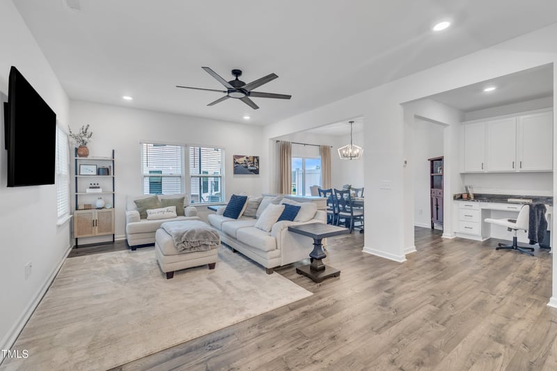 81 Paperwhite Pl, Clayton, NC 27527