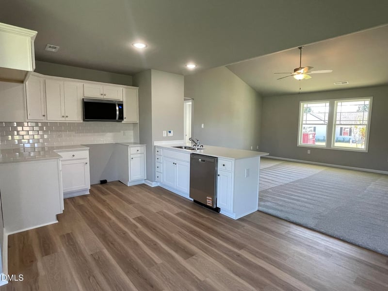 81 Pate Landing Dr, Selma, NC 27576