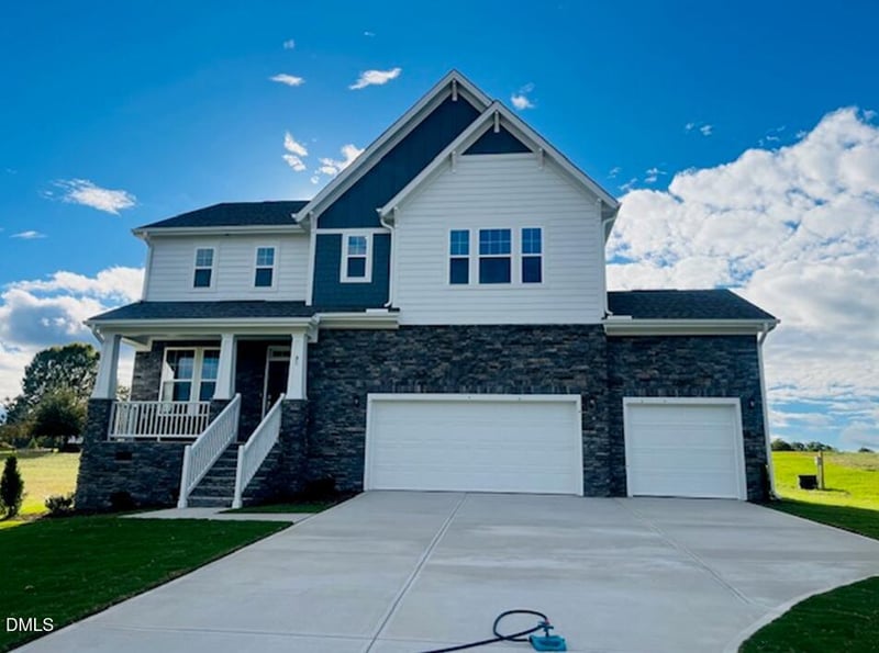 81 Pinon Dr, Angier, NC 27501