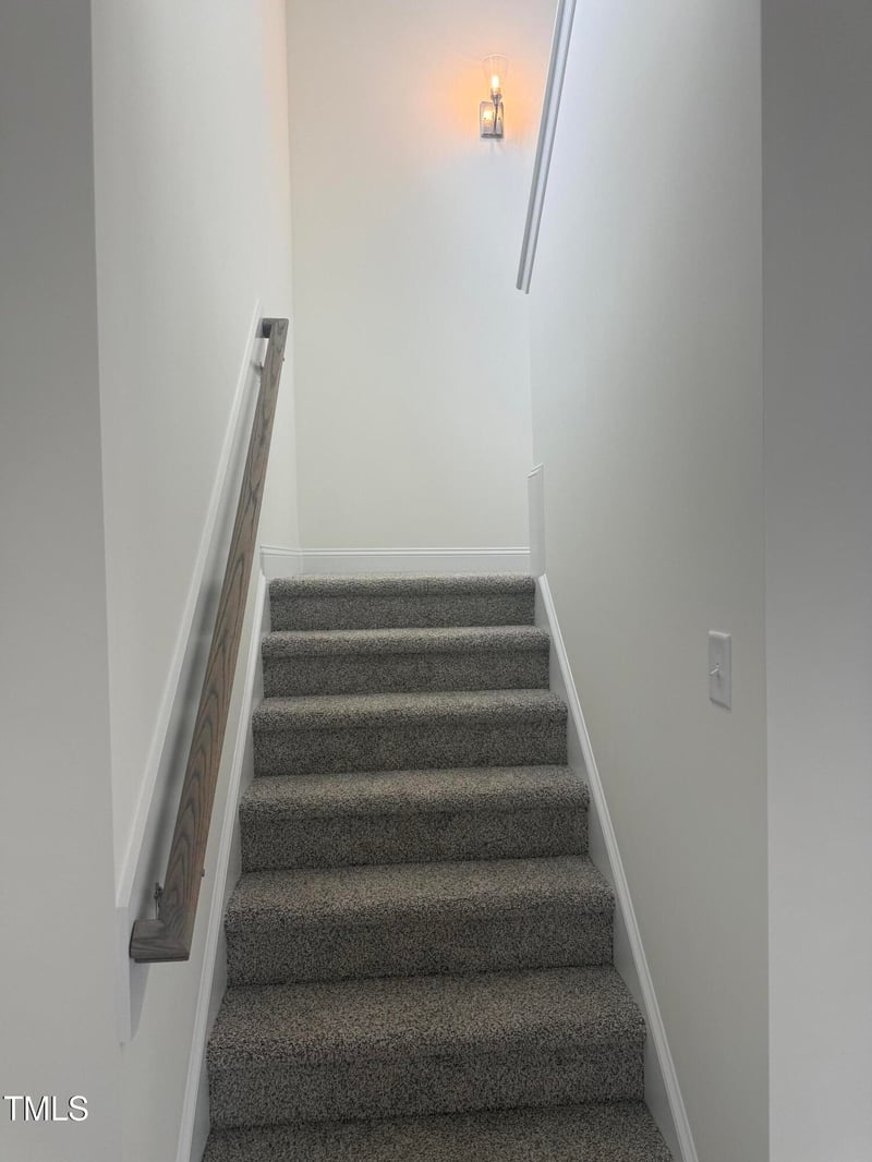 81 Reece Dr, Sanford, NC 27332