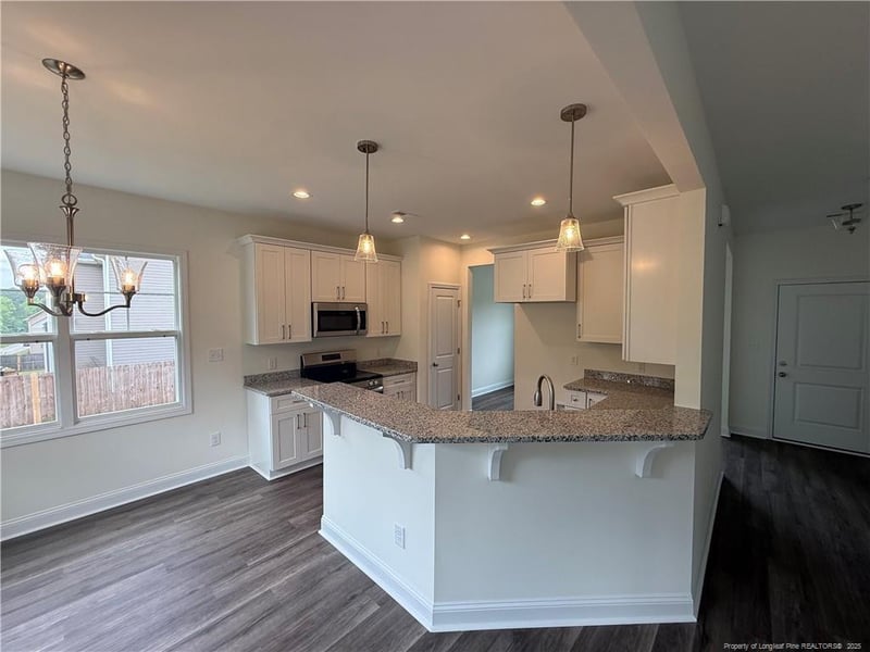 81 Reece Dr, Sanford, NC 27332