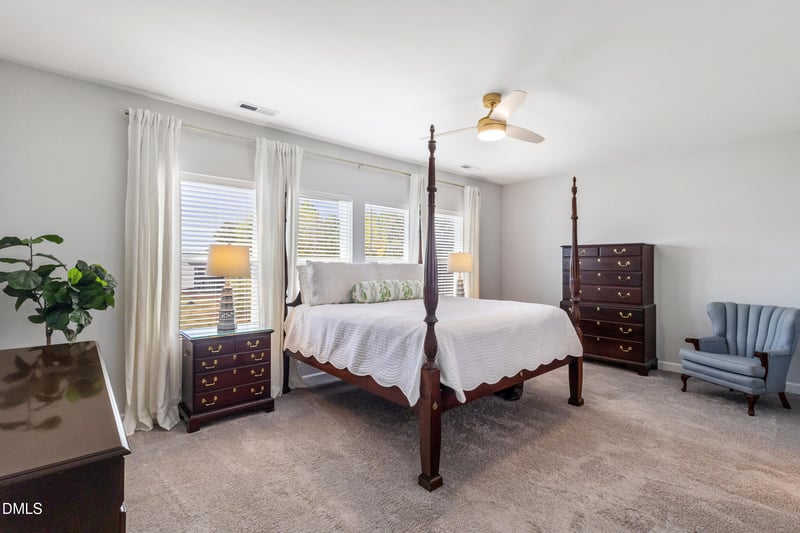 81 Welcome Dr, Fuquay Varina, NC 27526