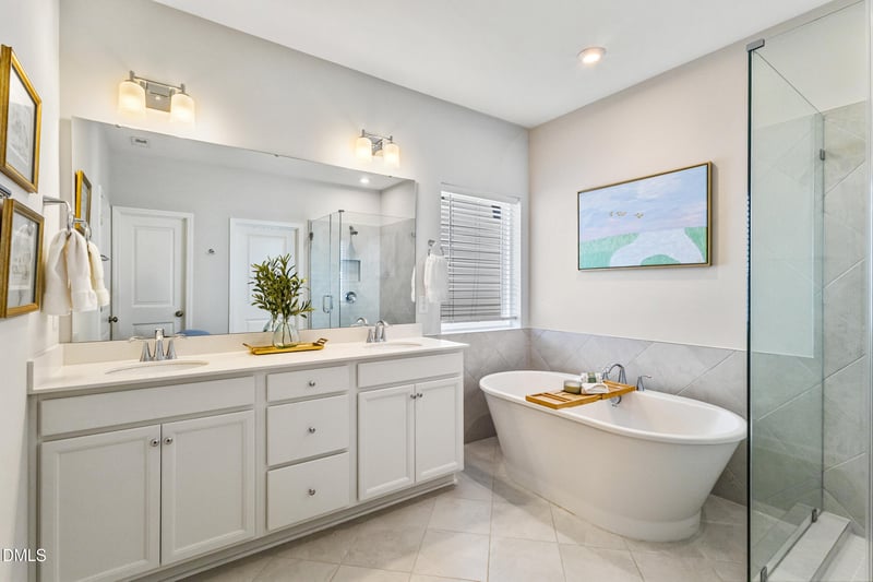 81 Welcome Dr, Fuquay Varina, NC 27526