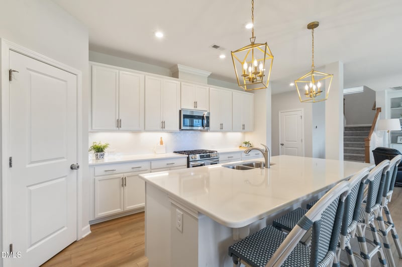 81 Welcome Dr, Fuquay Varina, NC 27526