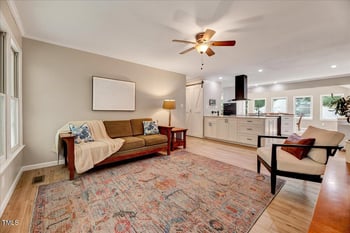 81 Woodland Ridge Dr, Fuquay Varina, NC 27526