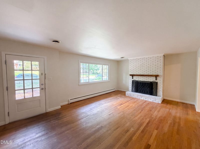 810 Beaver Dam Rd, Raleigh, NC 27607