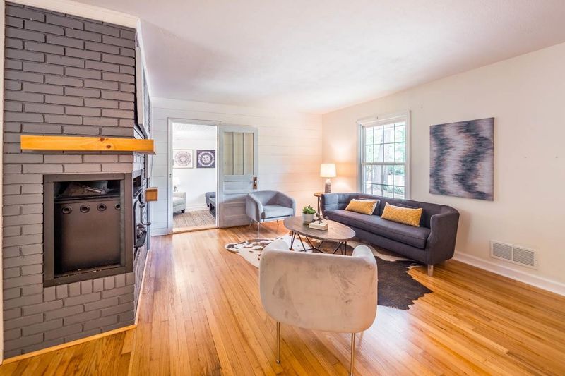 810 Brent Rd, Raleigh, NC 27606