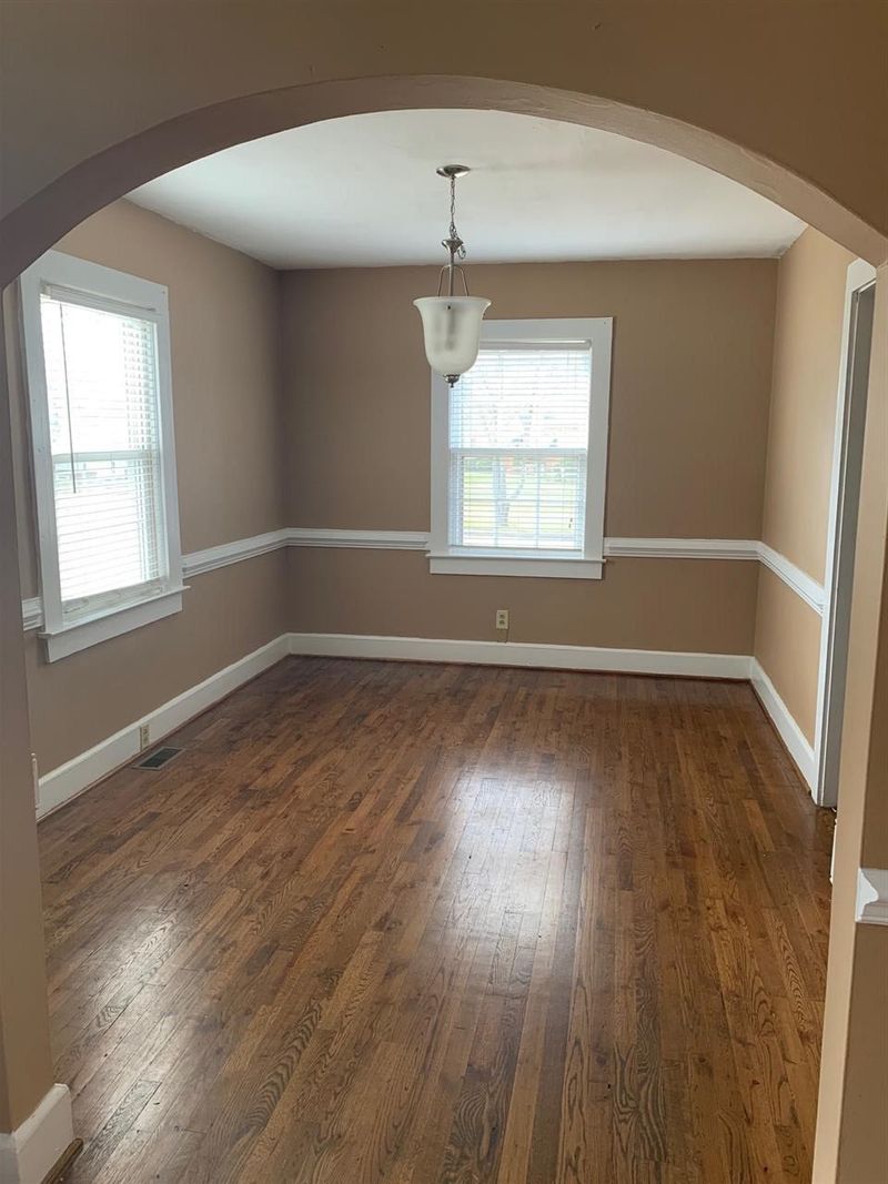 810 W Carr St, Dunn, NC 28334
