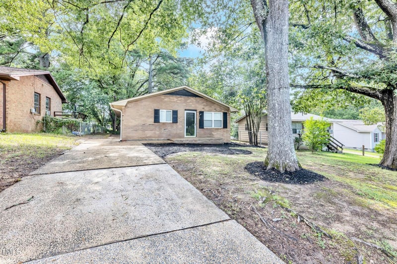 810 Corona St, Durham, NC 27707