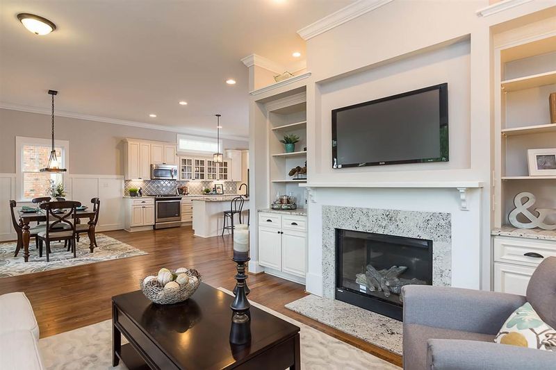 810 Cotton Pl, Raleigh, NC 27601