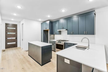 810 Culpepper Ln, Raleigh, NC 27610
