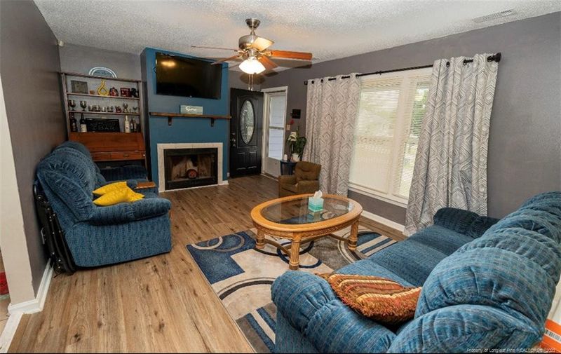 810 Eastchester Pl, Hope Mills, NC 28348