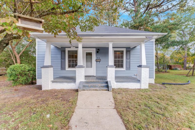 810 Elizabeth Ave, Wake Forest, NC 27587