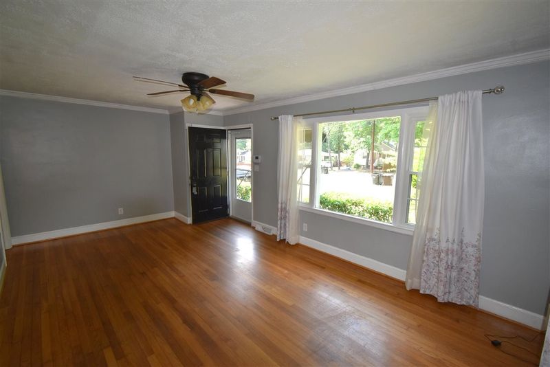 810 E Ellerbee St, Durham, NC 27704