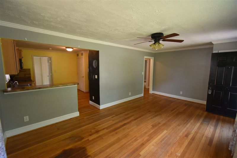 810 E Ellerbee St, Durham, NC 27704