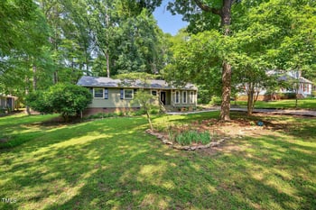 810 Royal Oaks Dr, Durham, NC 27712