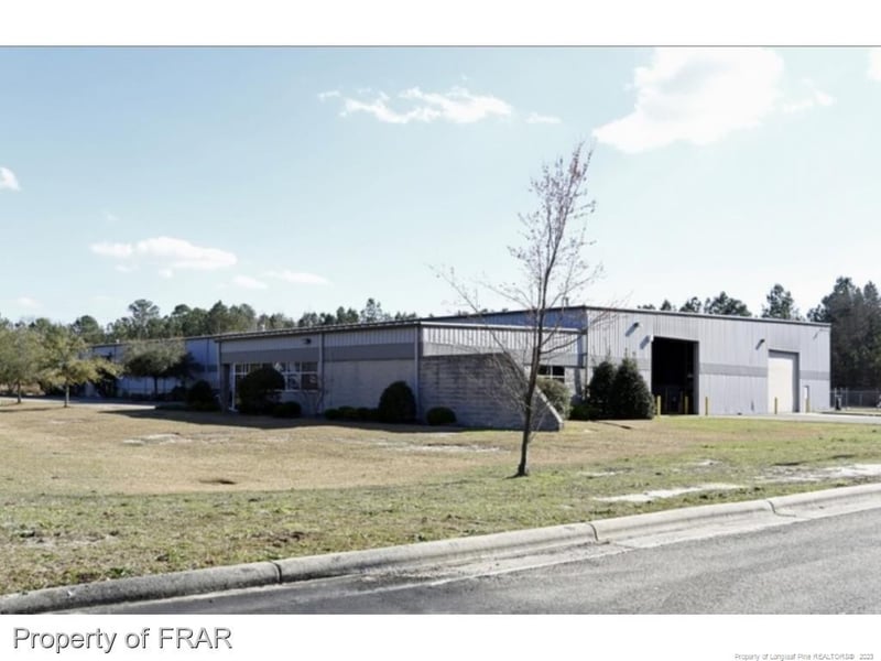 810 Tom Starling Rd, Fayetteville, NC 28306