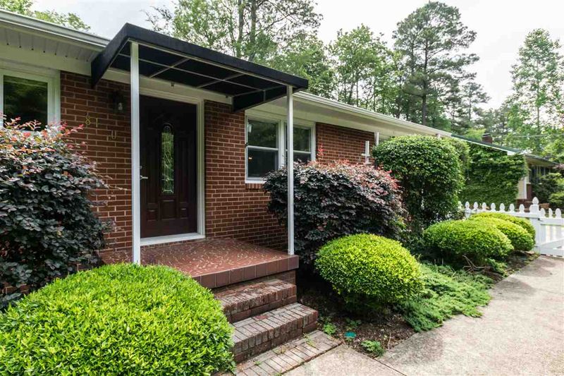 810 Ward St, Chapel Hill, NC 27516