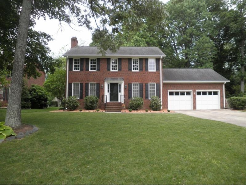810 Warwick, Burlington, NC 27215