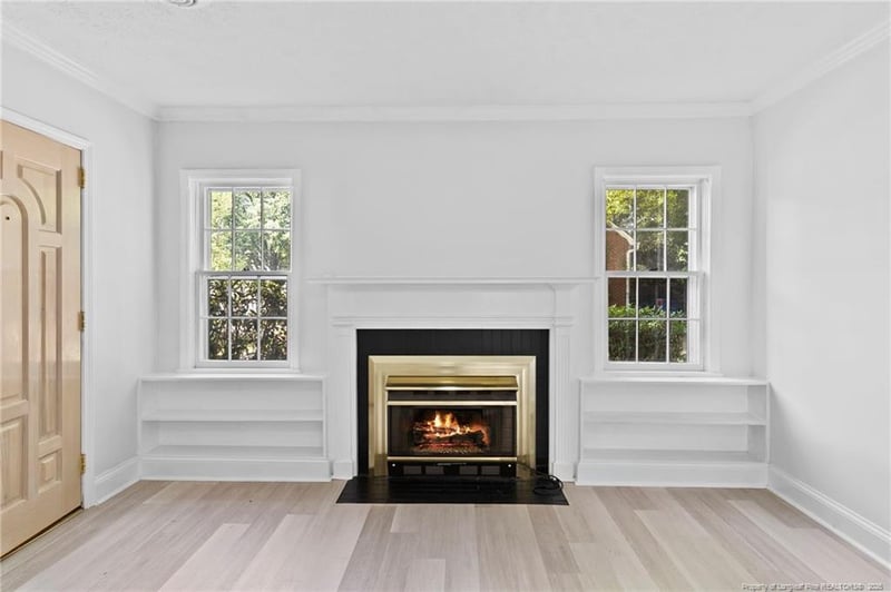 810 Westmont Dr, Fayetteville, NC 28305