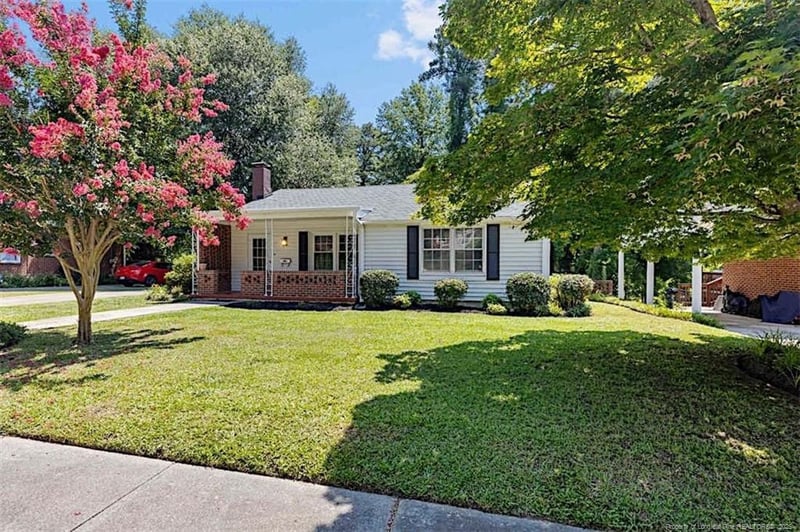 810 Westmont Dr, Fayetteville, NC 28305