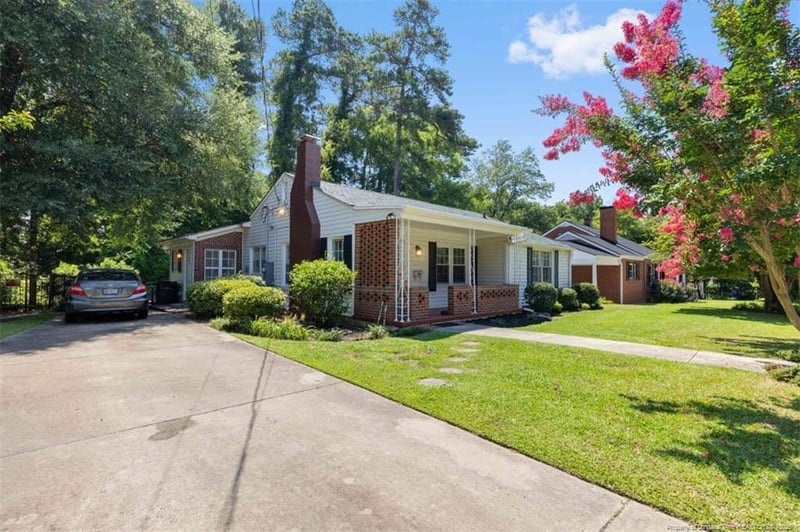810 Westmont Dr, Fayetteville, NC 28305
