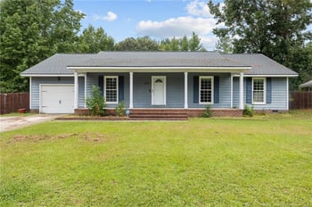 810 Whispering Pines Rd, Fayetteville, NC 28311
