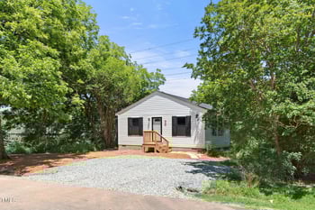 810 Williams St, Burlington, NC 27217