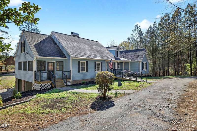 810 Woodland Rd, Creedmoor, NC 27522
