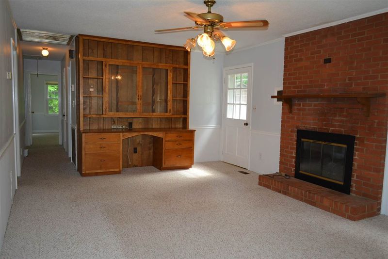 8100 Bells Lake Rd, Apex, NC 27539