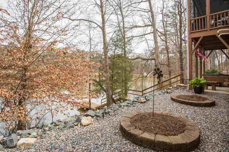 8100 Park Side Dr, Raleigh, NC 27612